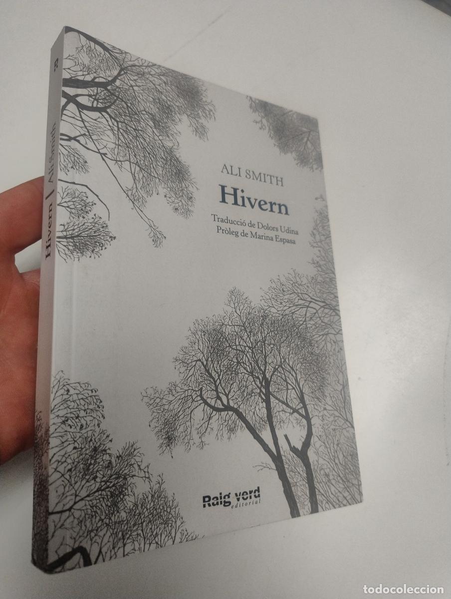 Libros de segunda mano: Hivern (Raig Verd, 2020) - Smith, Ali