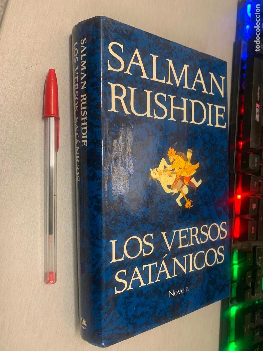 Libros de segunda mano: LOS VERSOS SAT&Aacute;NICOS / SALMAN RUSHDIE / C&Iacute;RCULO DE LECTORES