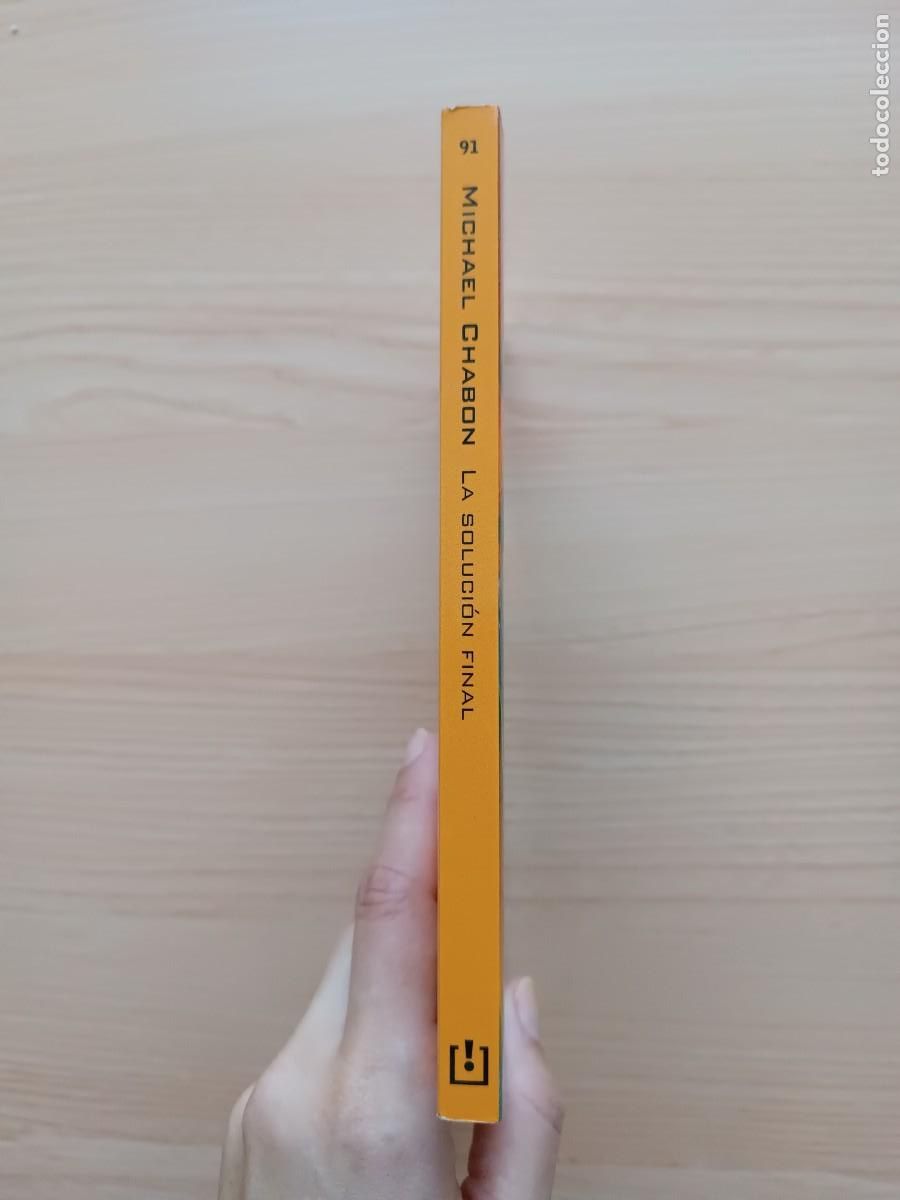 Libros de segunda mano: La soluci&oacute;n final - Michael Chabon - Foto 3