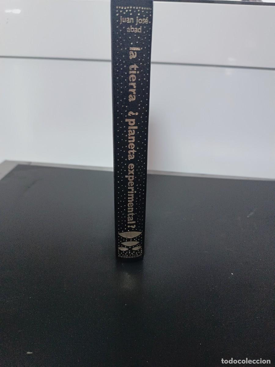 Libros de segunda mano: La Tierra, &iquest;planeta experimental para los extraterrestres? Juan Jos&eacute; Abad