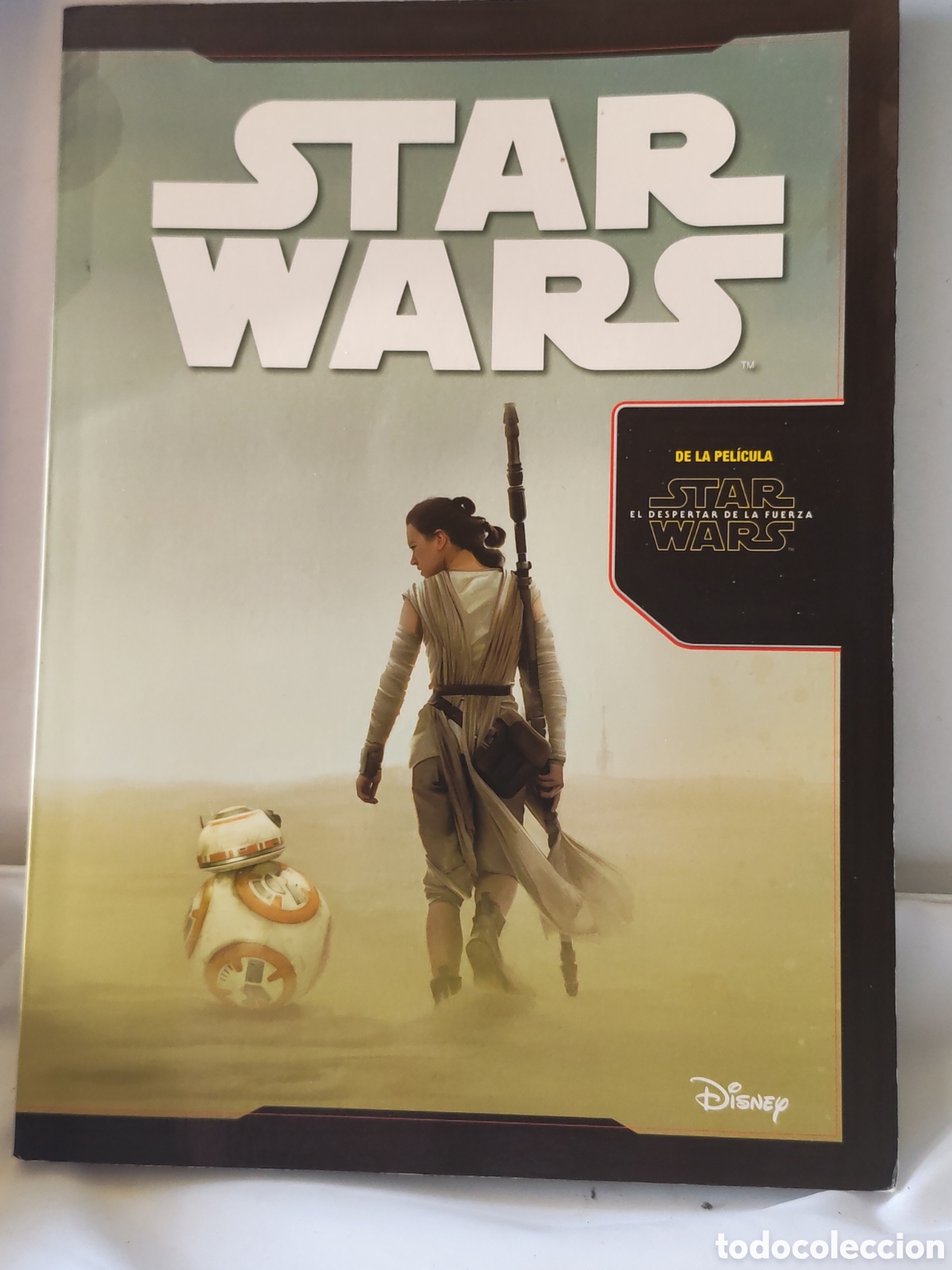 Libros de segunda mano: Star Wars. libro/guia de la pelicula &rdquo; El despertar de la Fuerza (Episodio VII&rdquo;. Disney. Tapa dura