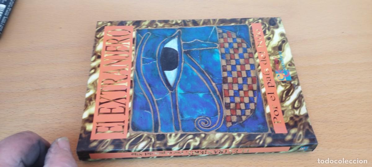 Libros de segunda mano: EL EXTRANJERO POR EL PAIS DEL NILO / / KARA 70 / COMBRA