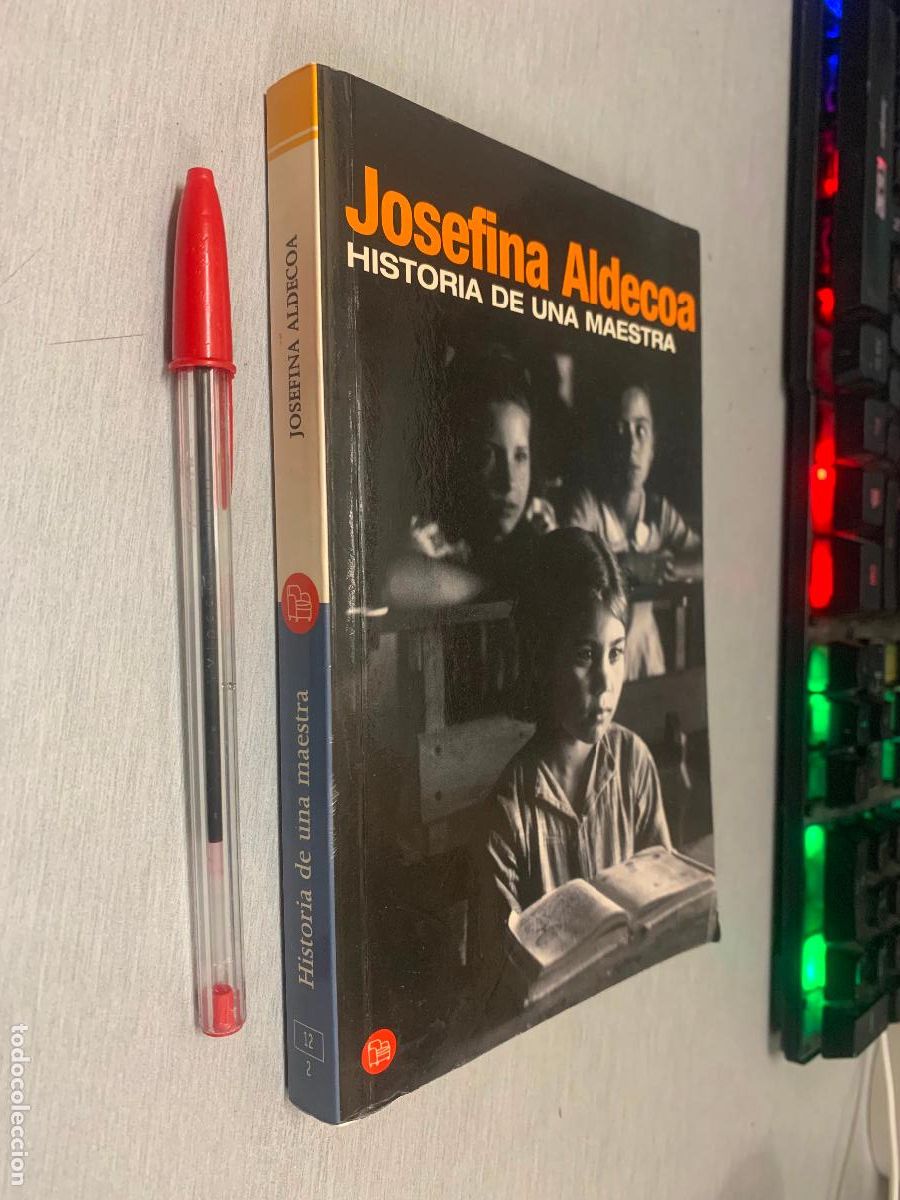 Libros de segunda mano: HISTORIA DE UNA MAESTRA / JOSEFINA ALDECOA / PUNTO DE LECTURA 2009