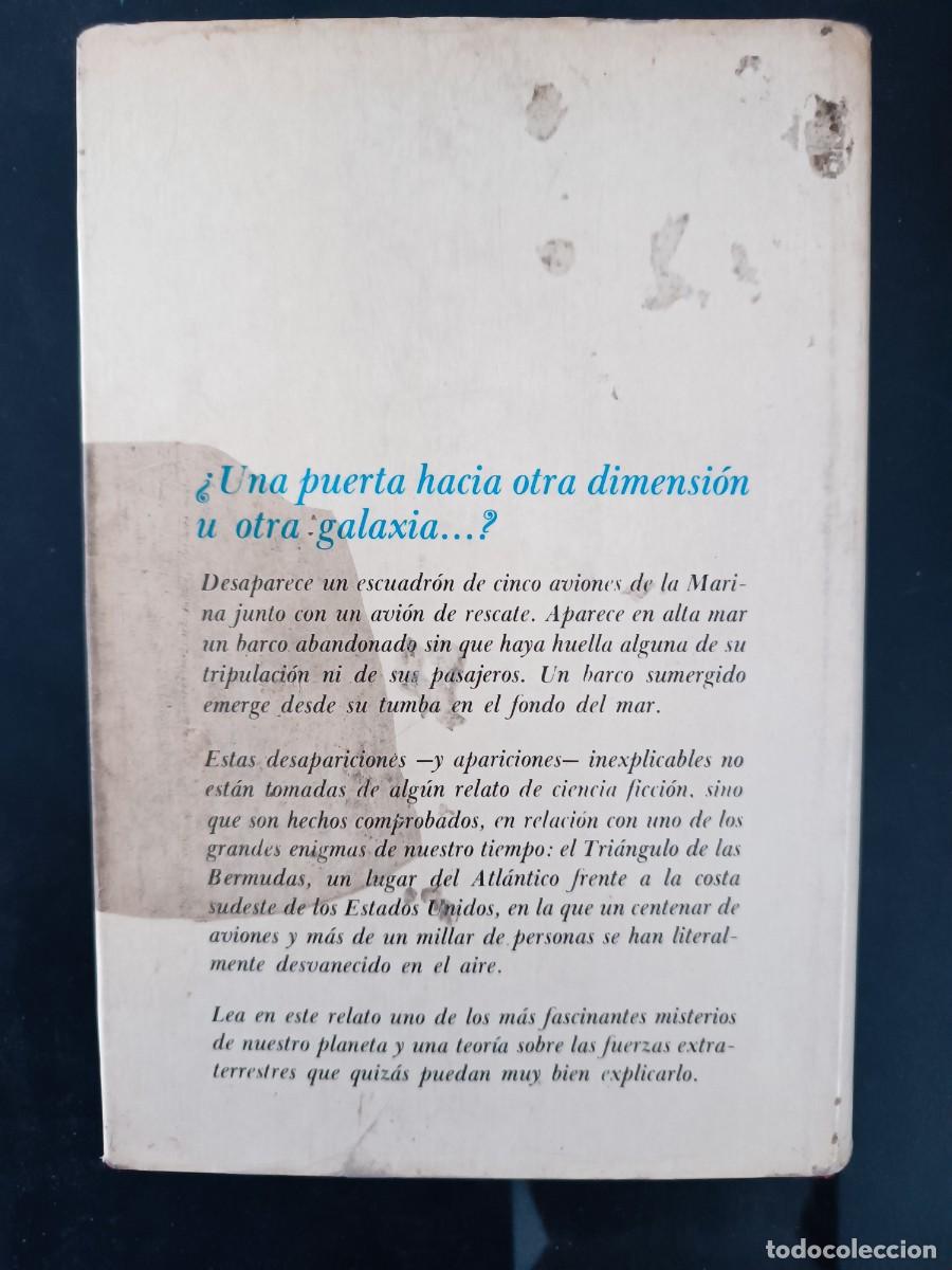 Libros de segunda mano: El Tri&aacute;ngulo de las Bermudas Charles Berlitz - Foto 2