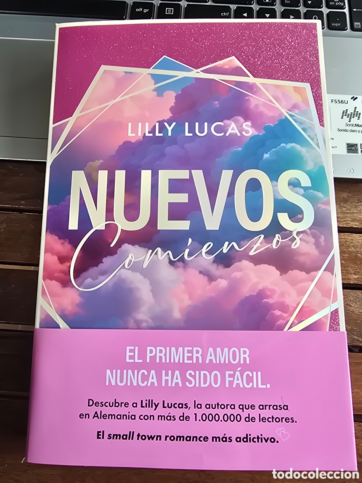 Libros de segunda mano: Nuevos comienzos (Serie Green Valley 1) Lucas, Lilly PLANETA 2025 Novela juvenil