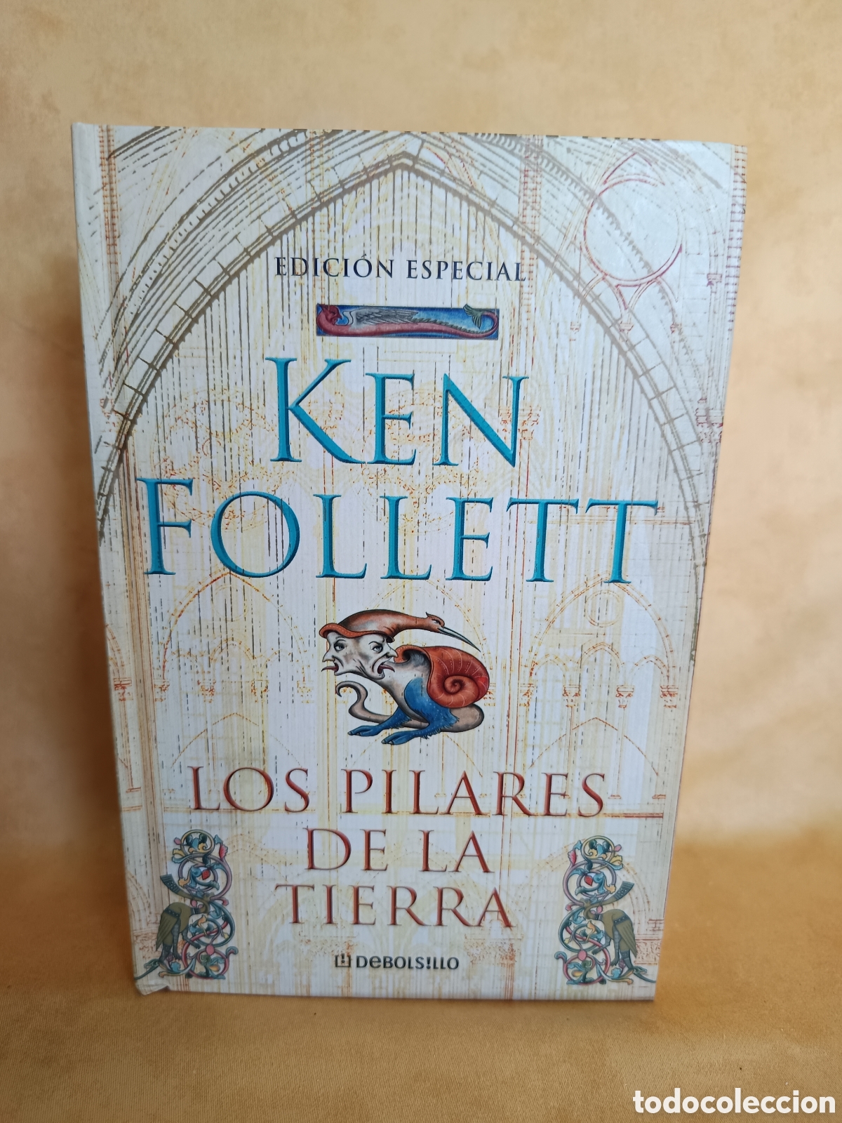 Libros de segunda mano: Los pilares de la tierra - Ken Follet - Edici&oacute;n especial
