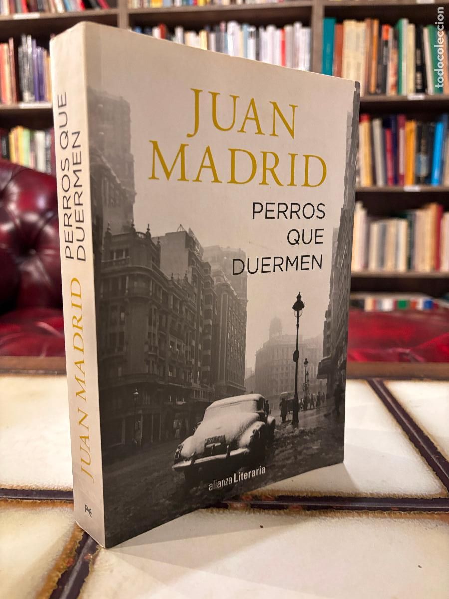 Libros de segunda mano: Perros que duermen. Juan Madrid.