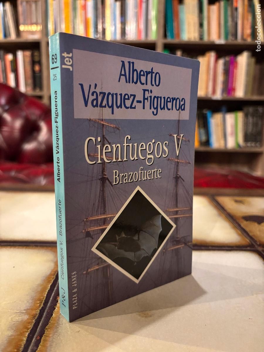 Libros de segunda mano: Cienfuegos V. Brazofuerte. Alberto V&aacute;zquez-Figueroa. PEDIDO M&Iacute;NIMO 5&euro;