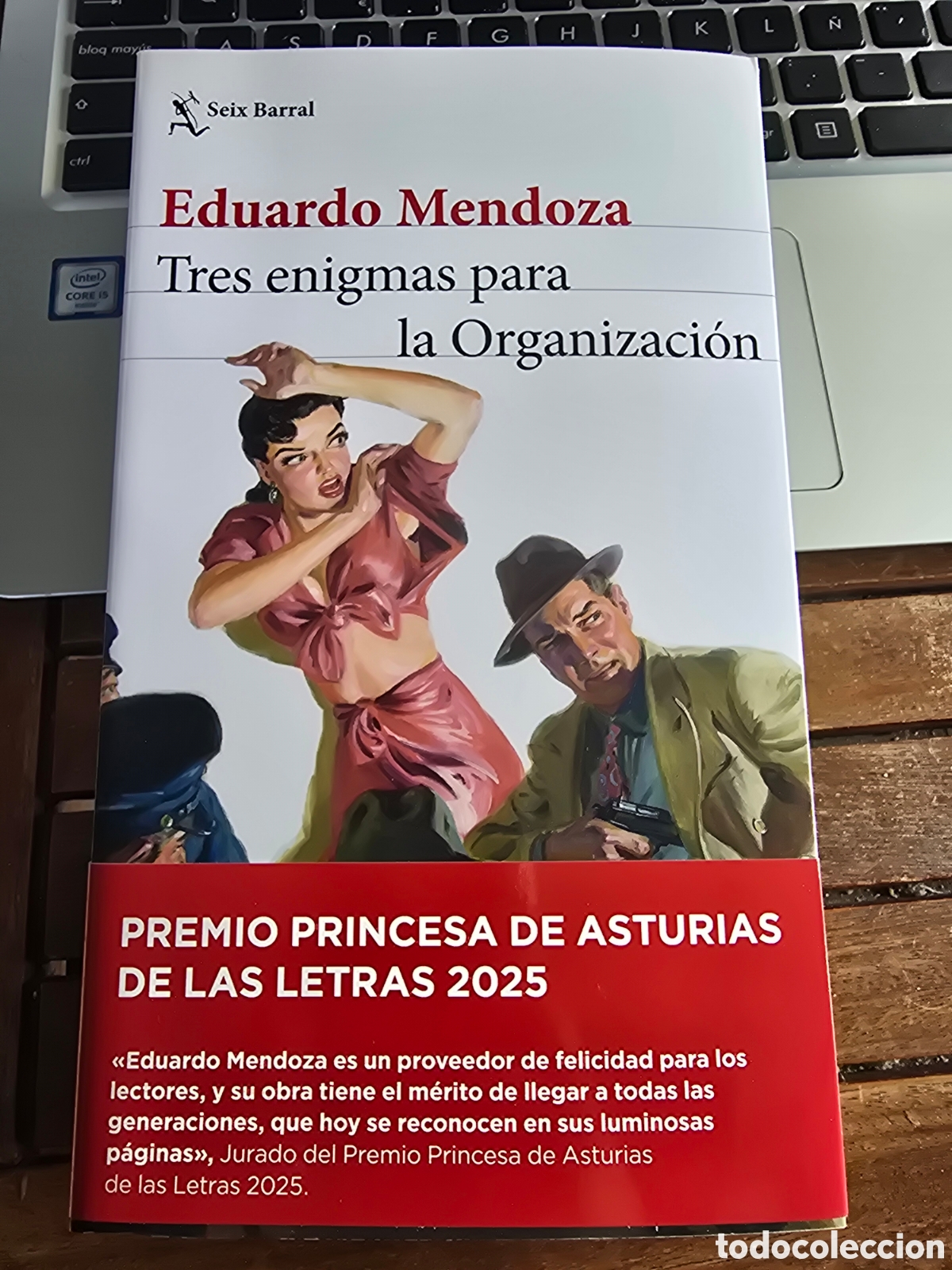 Libros de segunda mano: Tres enigmas para la Organizaci&oacute;n Mendoza, Eduardo Editorial SEIX BARRAL 2025 novela
