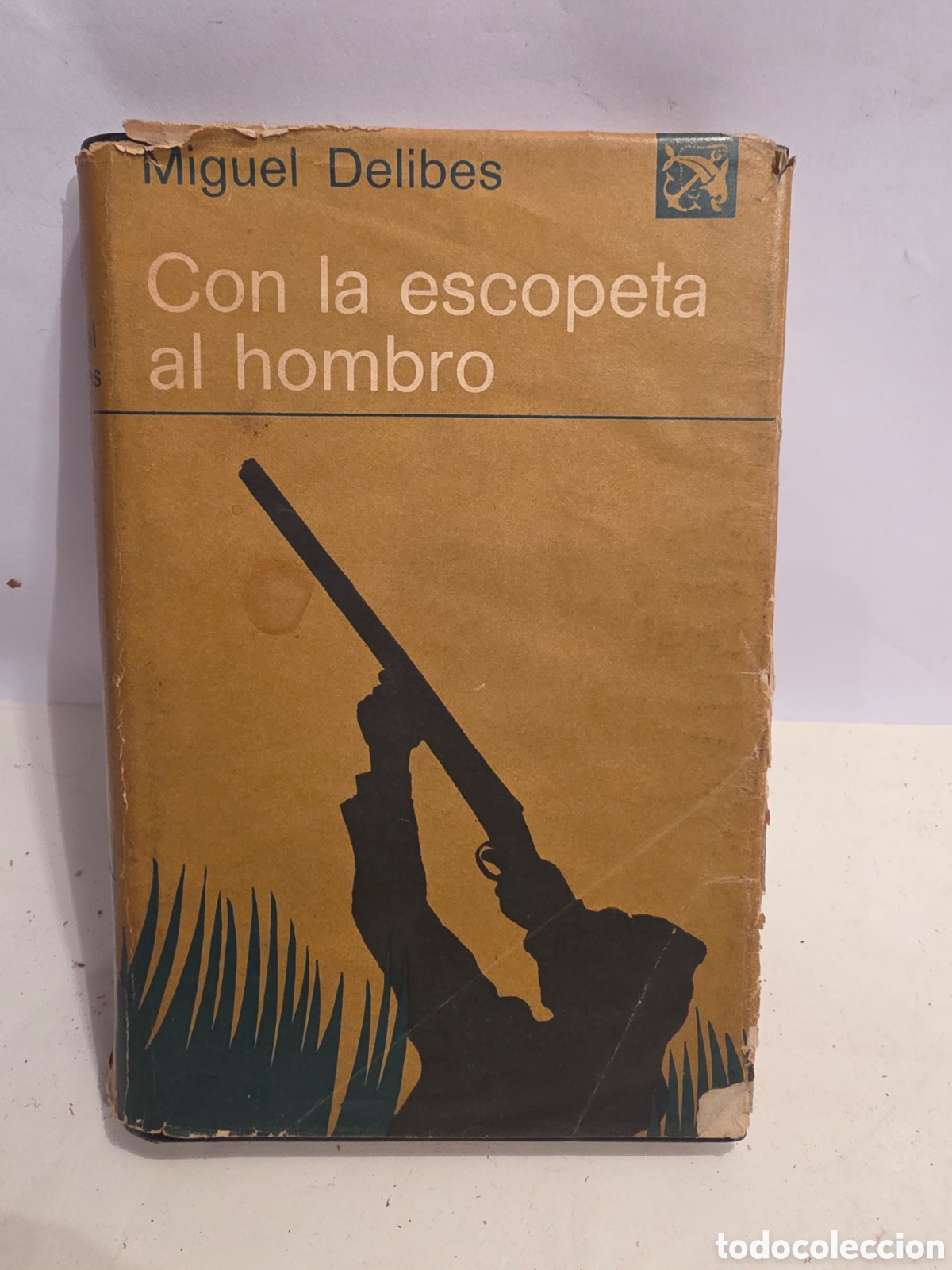 Libros de segunda mano: CON LA ESCOPETA AL HOMBRO. MIGUEL DELIBES. EDICIONES DESTINO 1970.