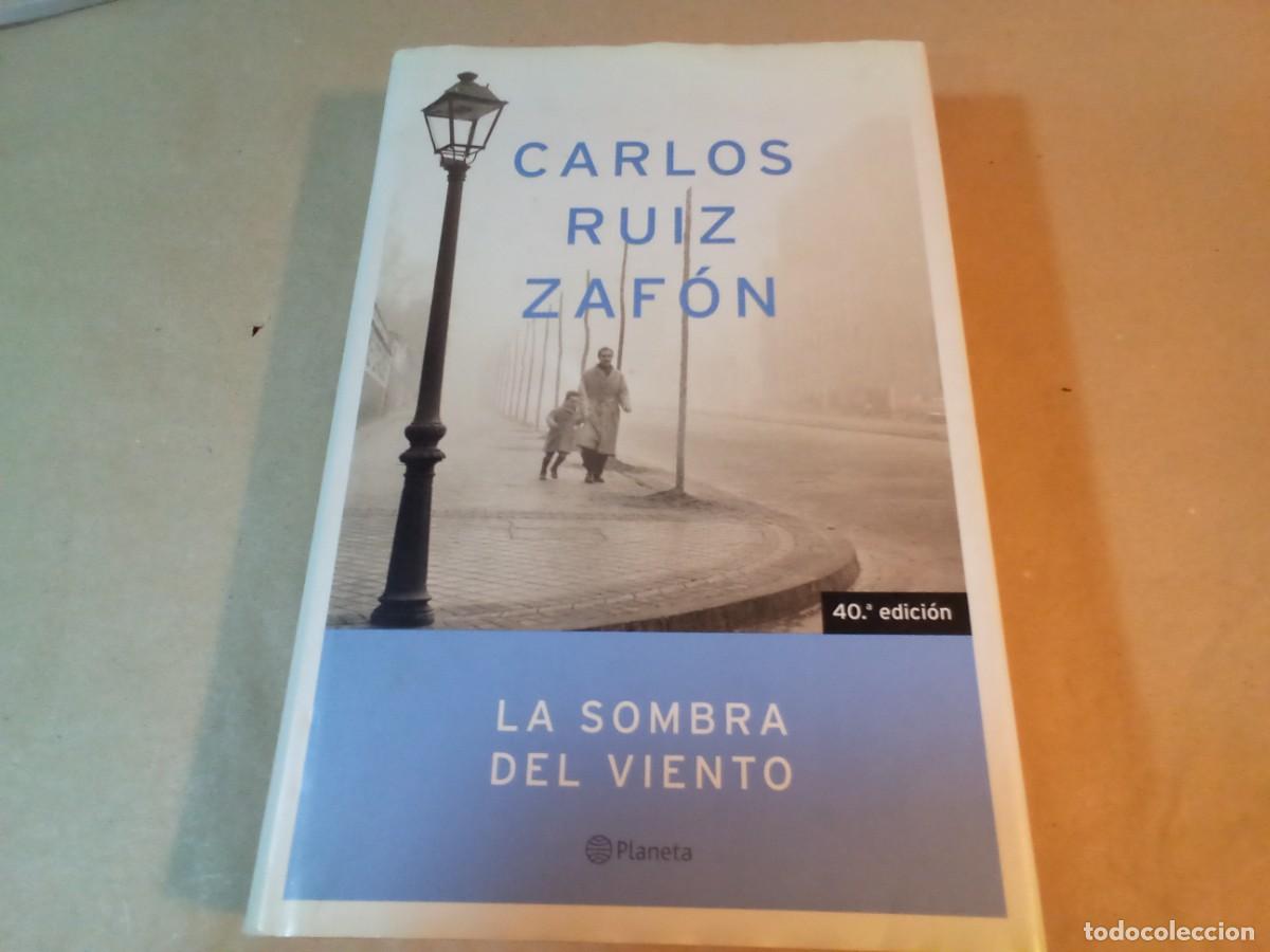 Libros de segunda mano: LA SOMBRA DEL VIENTO DE CARLOS RUIZ ZAFON