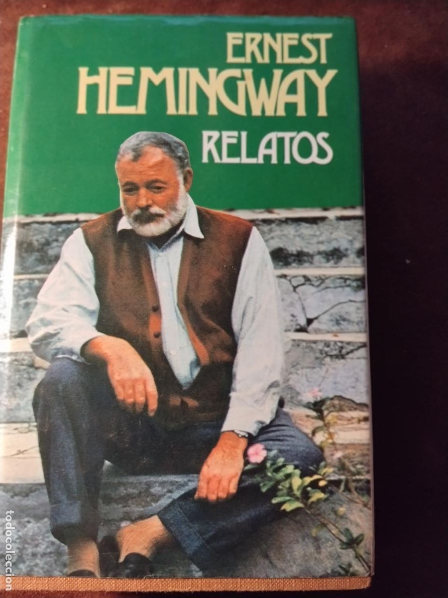 Libros de segunda mano: Ernest Hemingway &ndash; Relatos &middot; Alianza Editorial &middot; Edici&oacute;n en espa&ntilde;ol