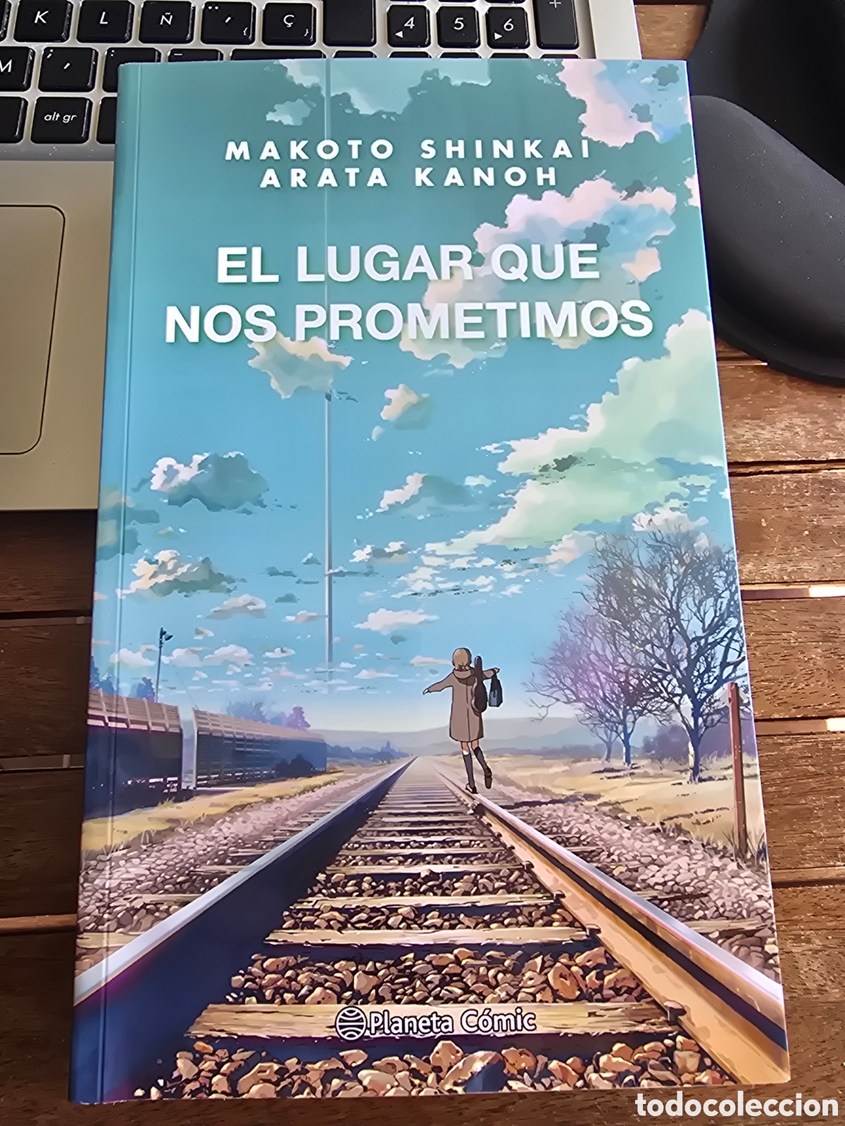 Libros de segunda mano: El lugar que nos prometimos (novela) Shinkai, Makoto PLANETA COMIC 2021