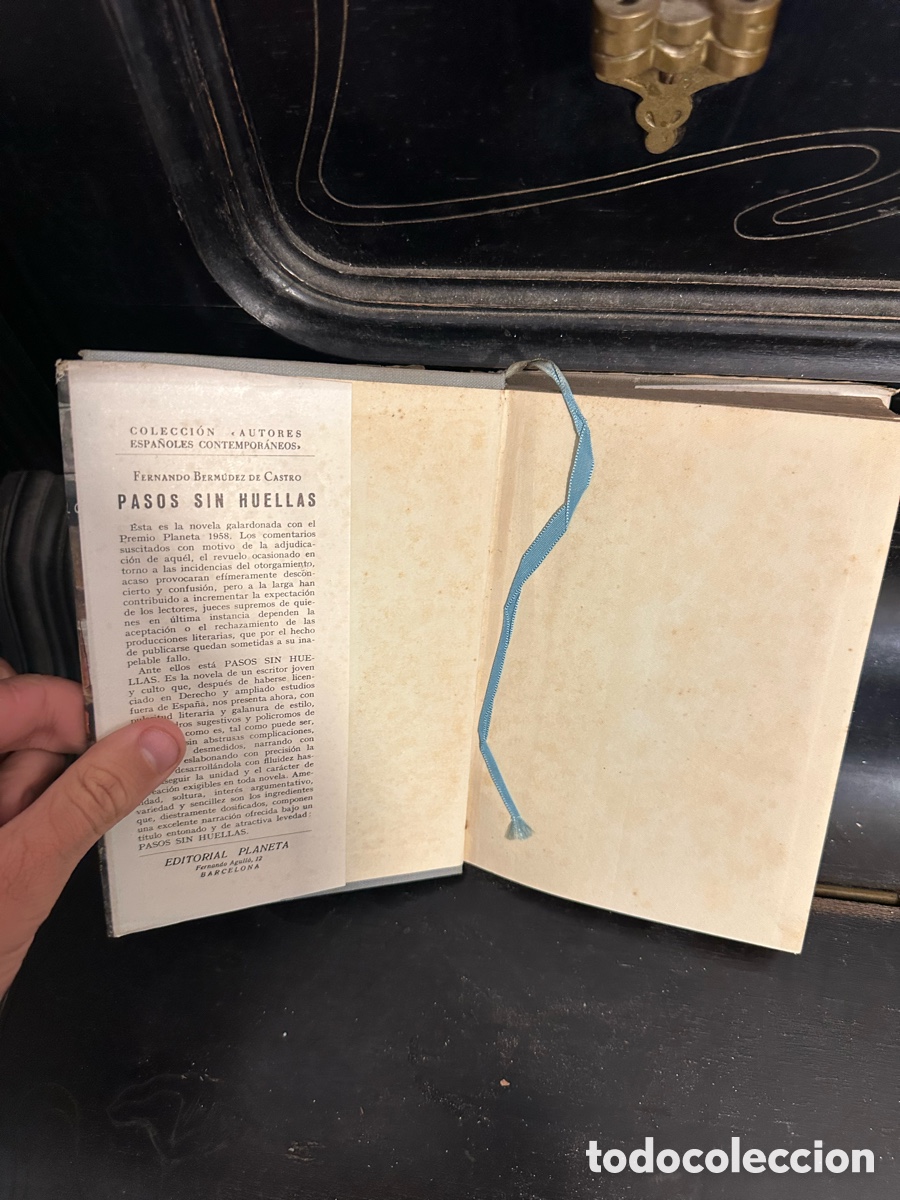 Libros de segunda mano: libro antiguo de la novela &rdquo;Pasos sin huellas&rdquo; - Foto 2