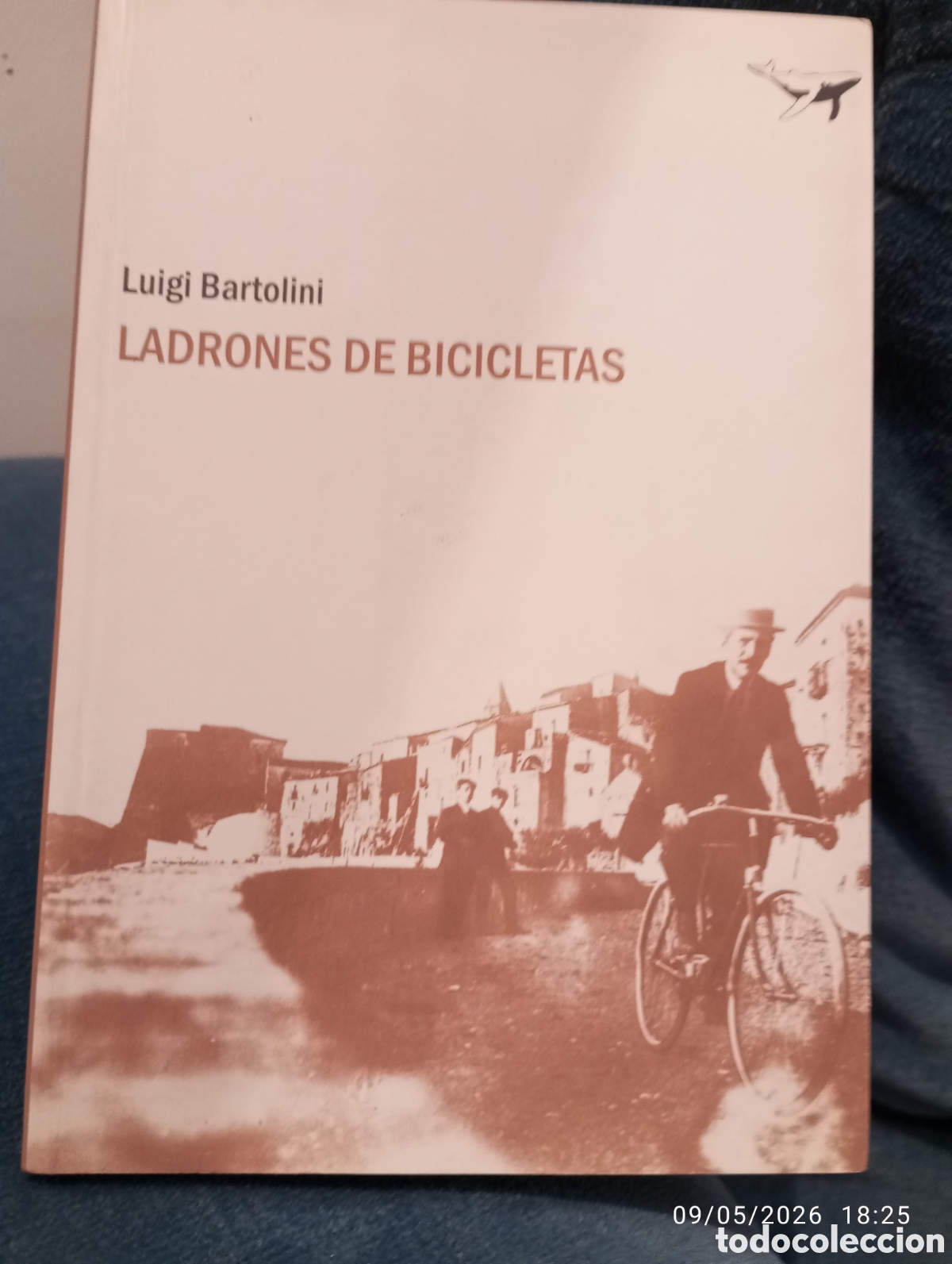 Libros de segunda mano: Ladrones de bicicletas . Luigi Bartolini . Sajalin . - Foto 1