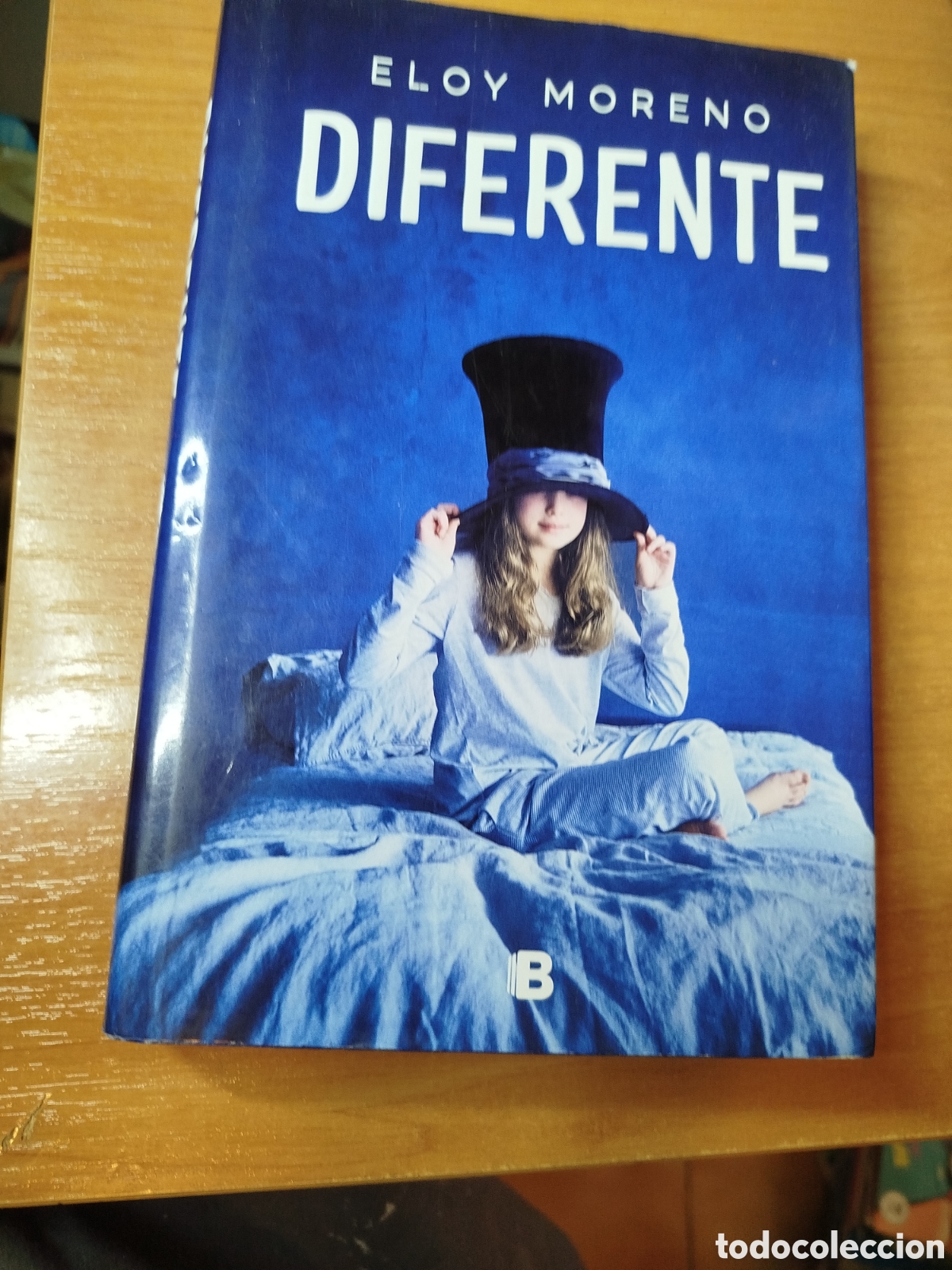 Libros de segunda mano: Diferente. Eloy moreno.