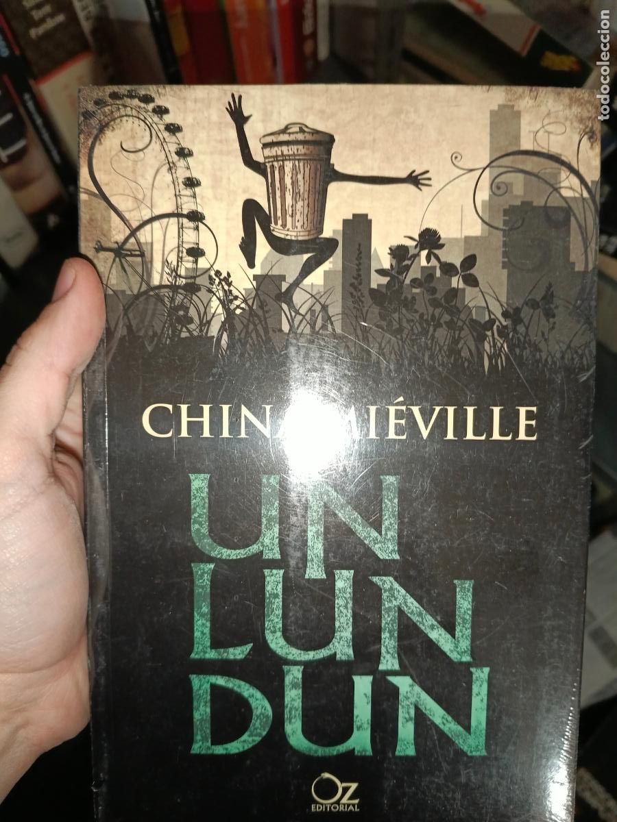 Libros de segunda mano: UN LUN DUN - MIEVILLE, CHINA