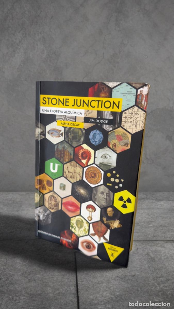 Libros de segunda mano: Stone Junction Una Epopeya Alqu&iacute;mica