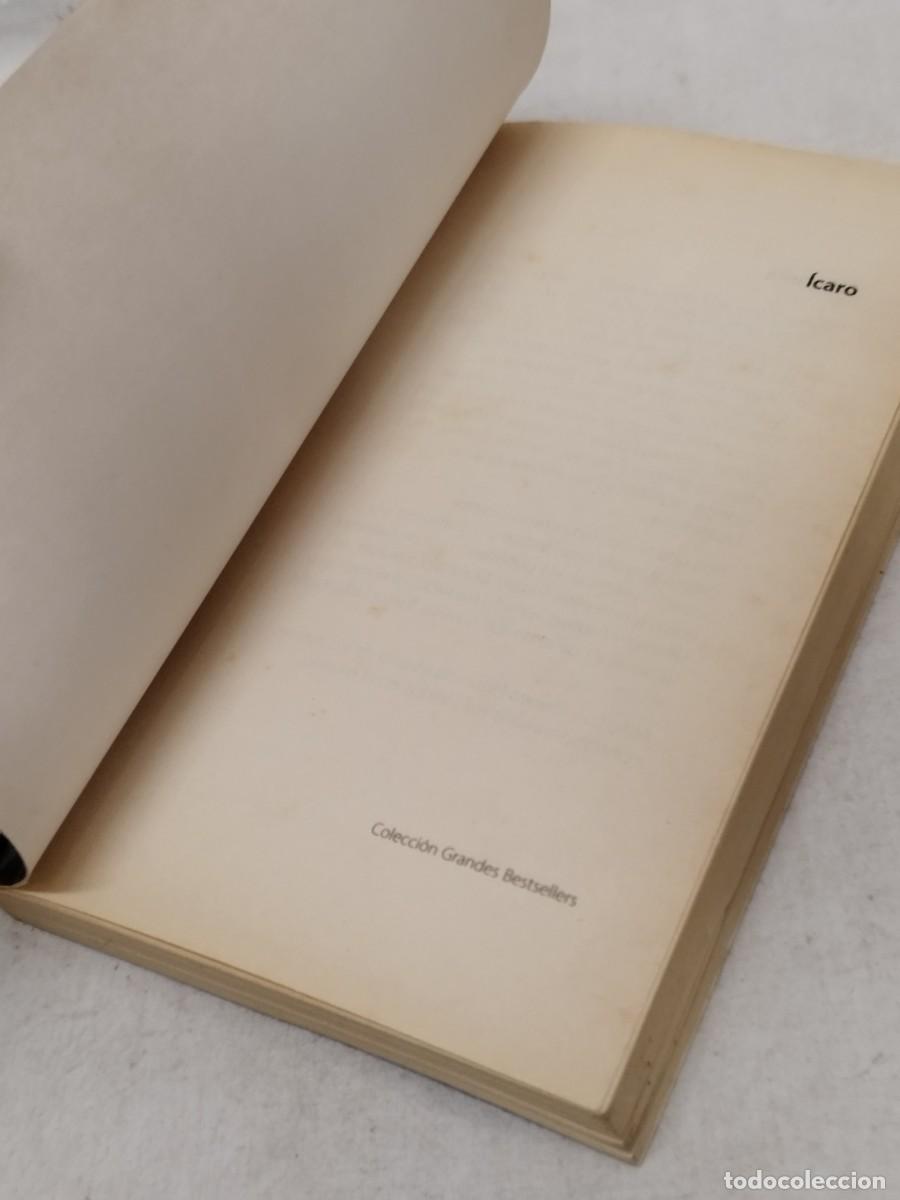 Libros de segunda mano: Libro Icaro de Alberto V&aacute;zquez Figueroa. - Foto 3