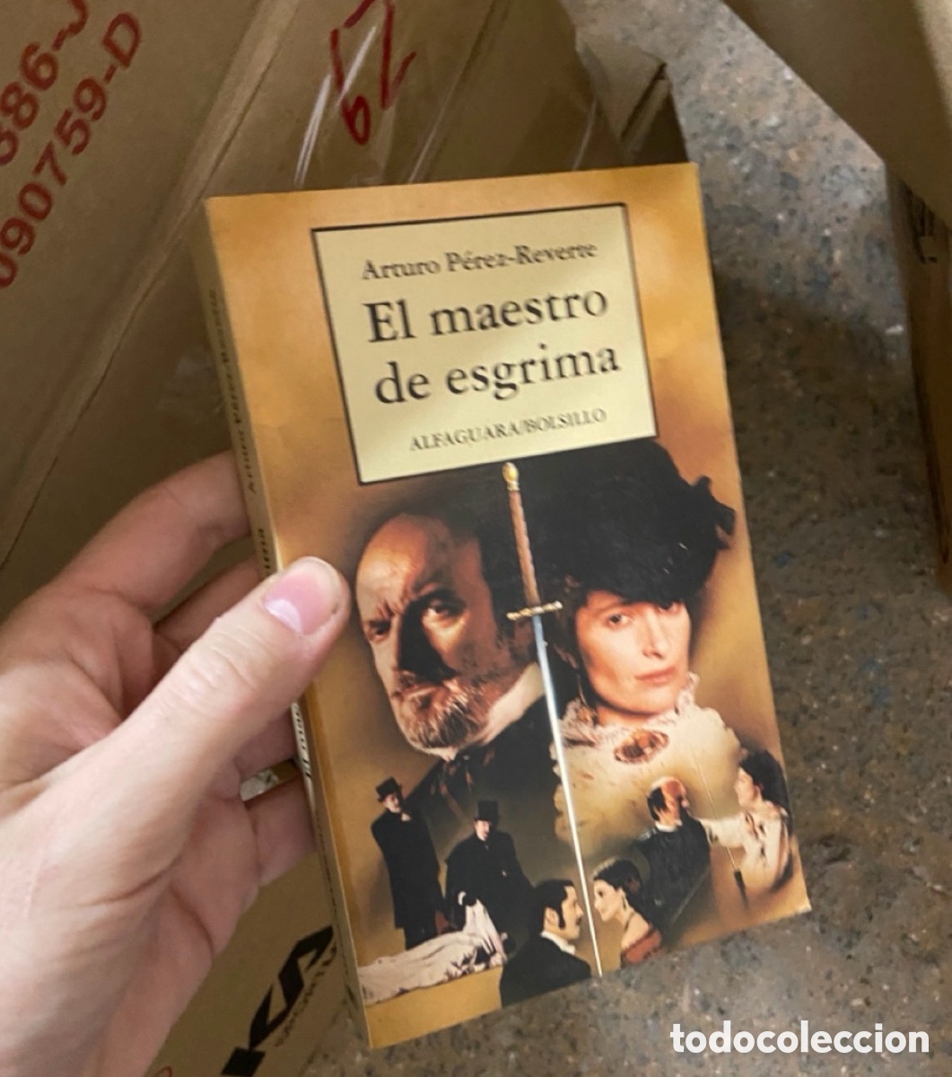 Livros em segunda m&atilde;o: Caja62 EL MAESTRO DE ESGRIMA, ARTURO PEREZ REVERTE, ALFAGUARA
