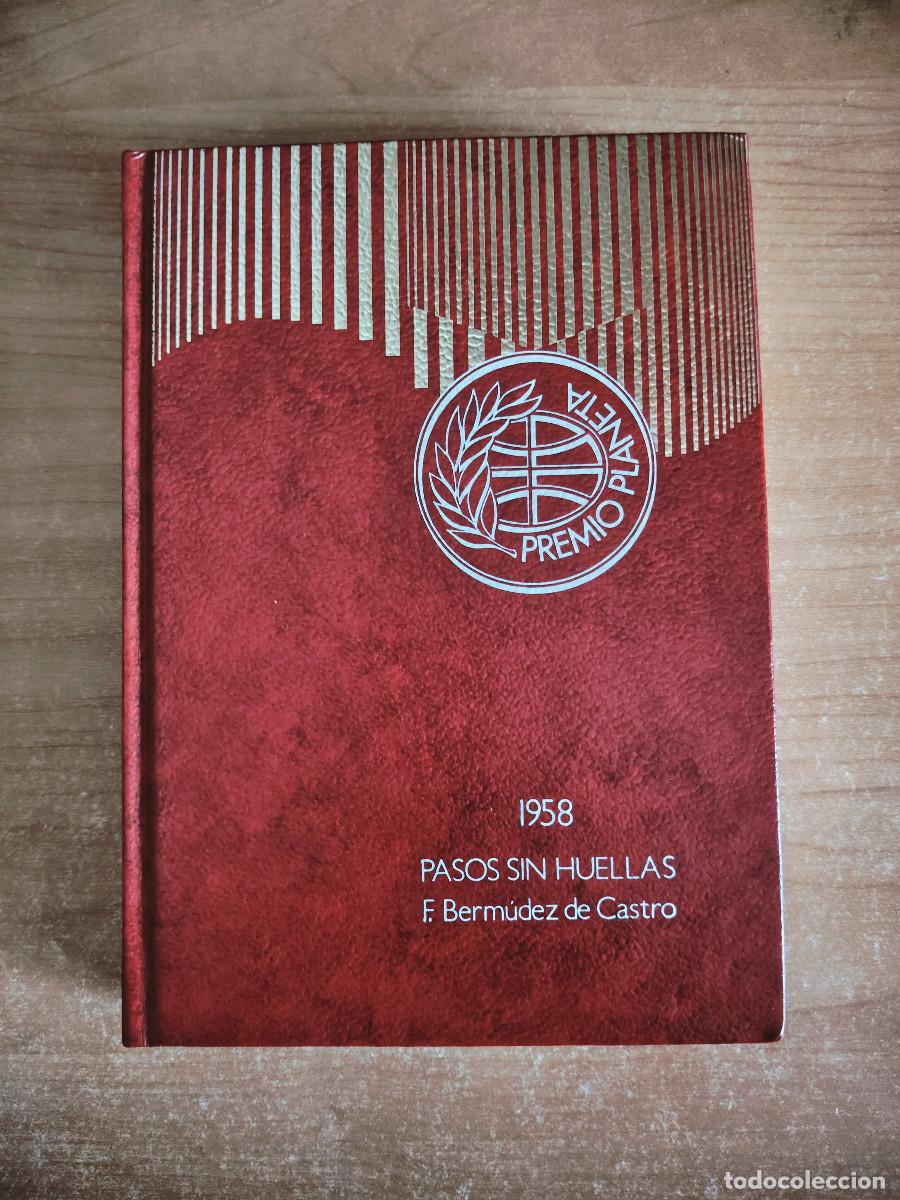 Libros de segunda mano: Pasos sin huellas - F. Berm&uacute;dez de Castro - Premio Planeta 1958