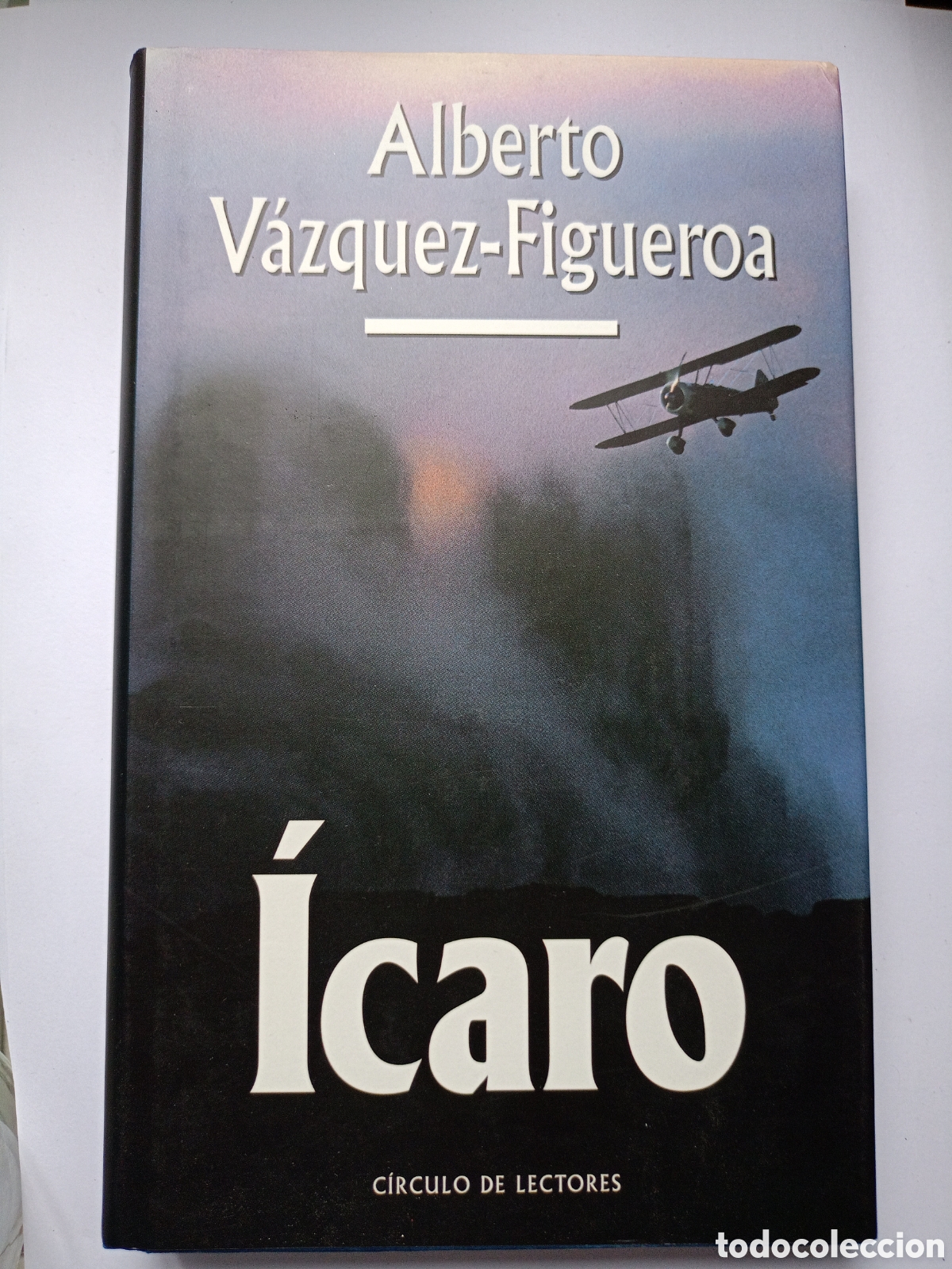 Libros de segunda mano: ICARO Alberto Vazquez Figueroa C&iacute;rculo de Lectores 1998