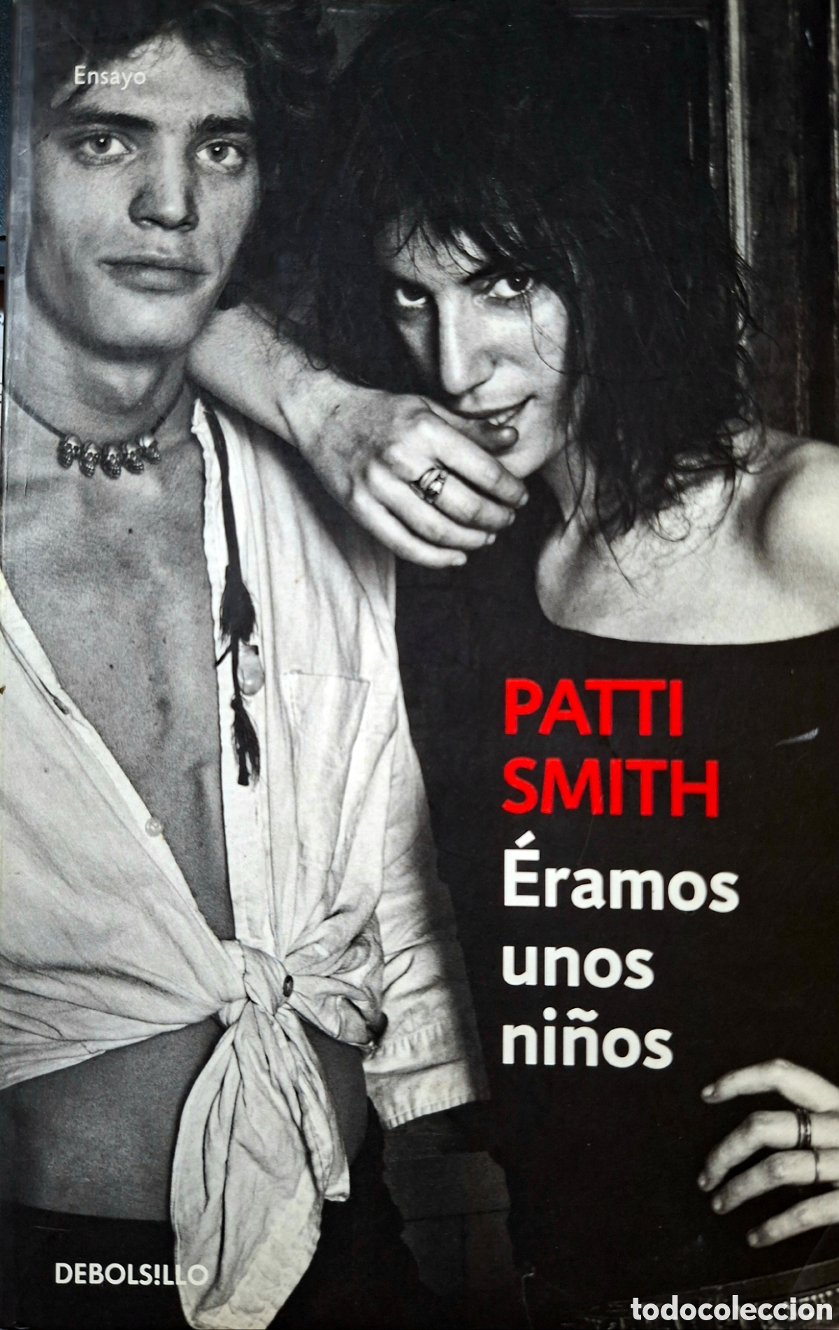 Libros de segunda mano: PATTI SMITH, Eramos unos ni&ntilde;os. Debolsillo, 2012