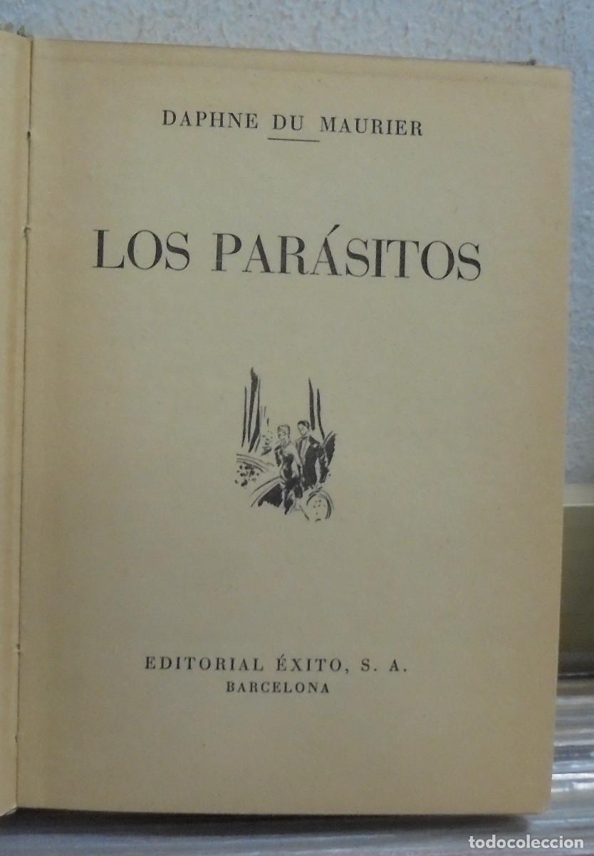 Libros de segunda mano: Los par&aacute;sitos. Daphne du Maurier - Foto 2
