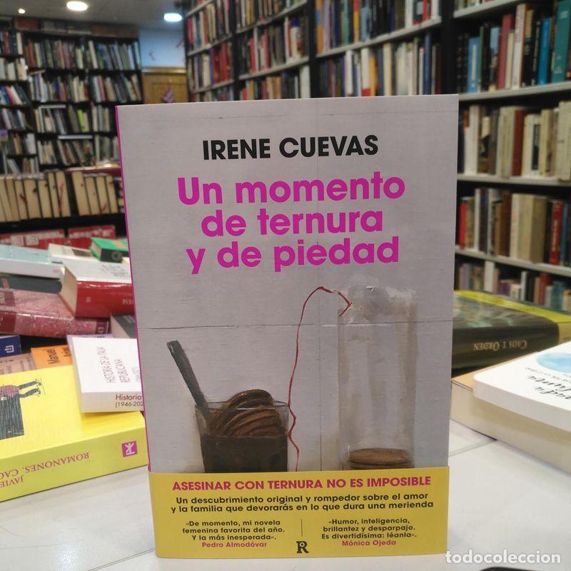 Libros de segunda mano: Un momento de ternura y de piedad. - Cuevas, Irene.