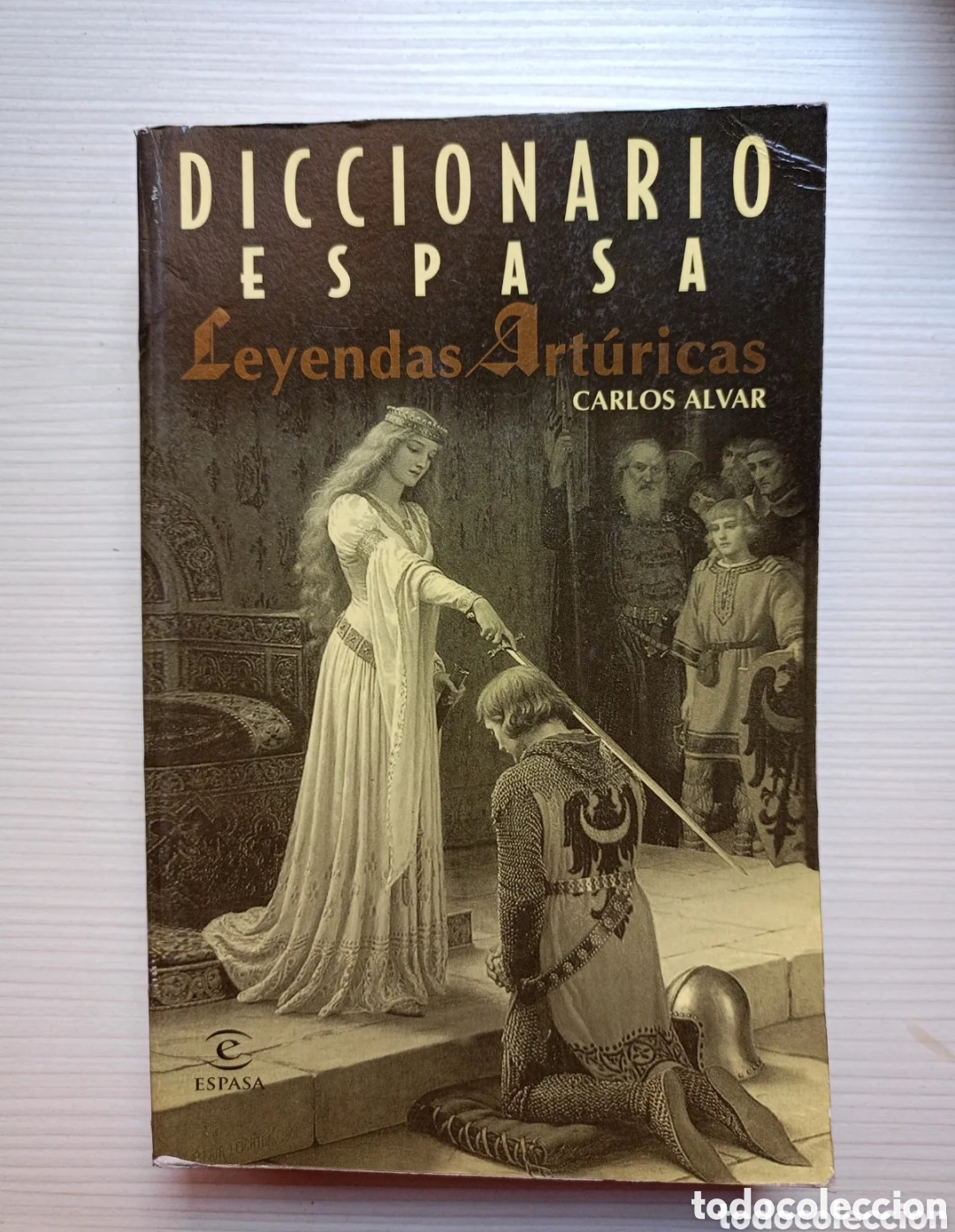 Libros de segunda mano: Diccionario espasa leyendas art&uacute;ricas