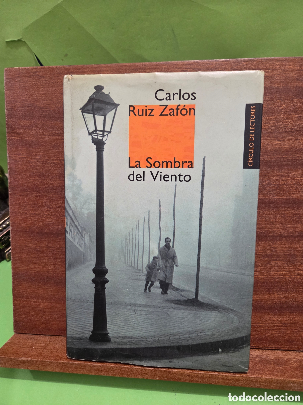 Libros de segunda mano: CARLOS RUIZ ZAF&Oacute;N...&rdquo;&rdquo;LA SOMBRA DEL VIENTO&rdquo;&rdquo;...CIRCULO DE LECTORES ...2001...