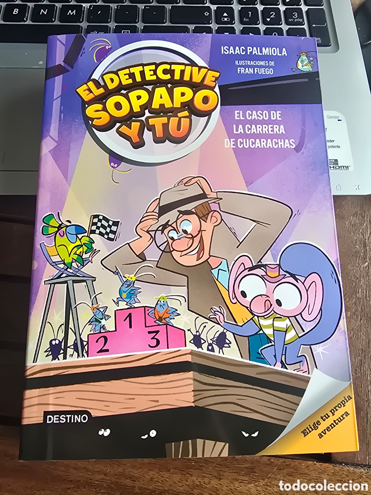 Libros de segunda mano: El detective Sopapo y t&uacute; 4 El caso de la carrera de cucarachas Palmiola, Isaac DESTINO infantil 2025