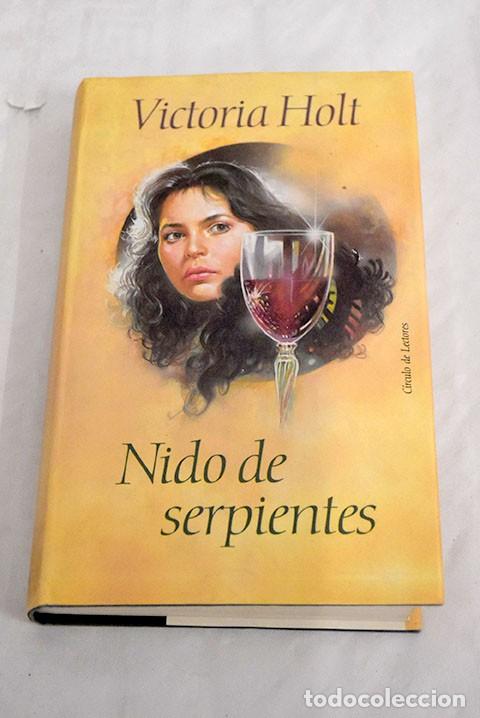 Libros de segunda mano: Nido de serpientes - Victoria Holt - Circulo de Lectores - 1991