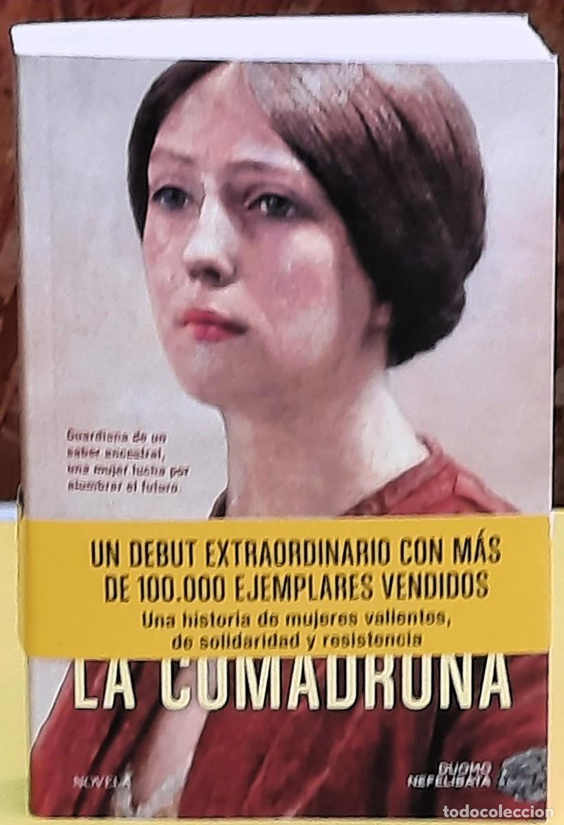 Libros de segunda mano: La comadrona. Bibbiana Cau. Duomo ediciones. R&uacute;stica. 1&ordf;. edici&oacute;n; enero de 2026