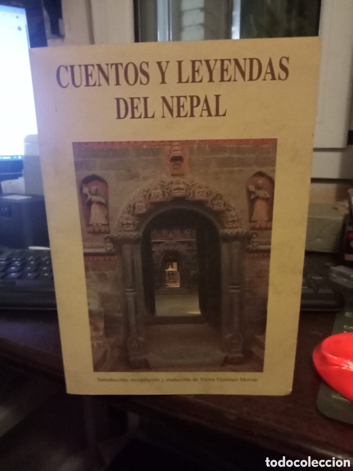 Libros de segunda mano: Cuentos y leyendas del Nepal ola&ntilde;eta editor 1997