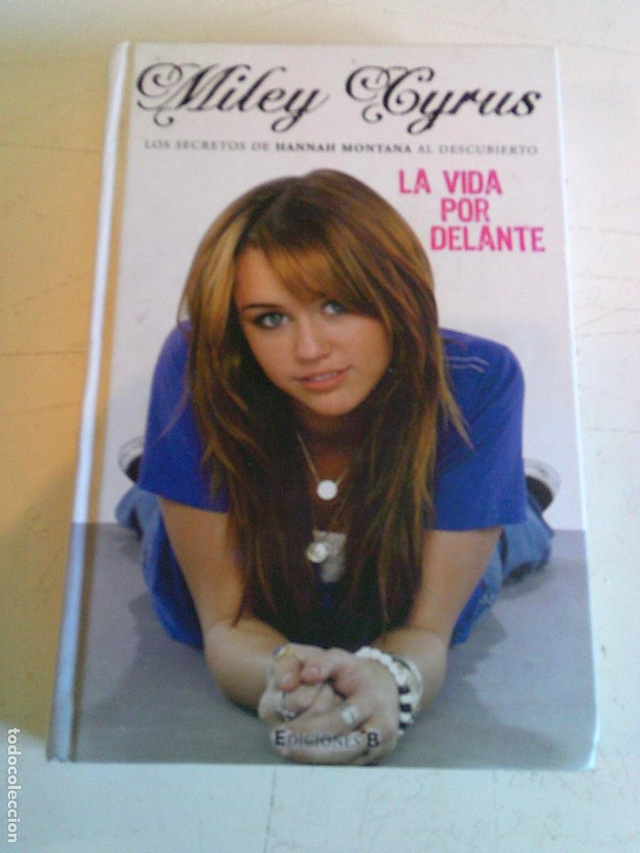 Libros de segunda mano: La vida por delante Miley Cirus