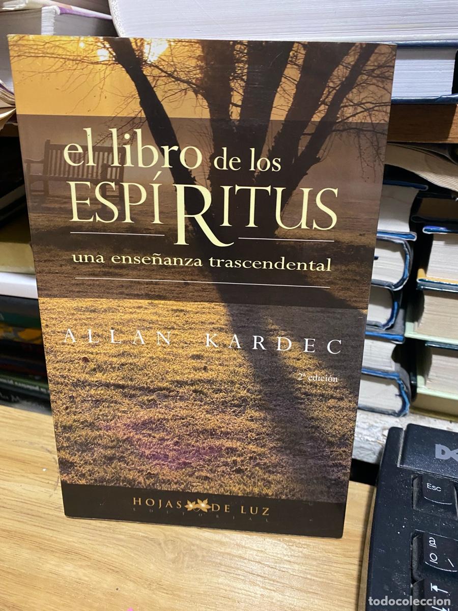 Libros de segunda mano: el libro de los esp&iacute;ritus, allan kardec, edt. hojas de luz