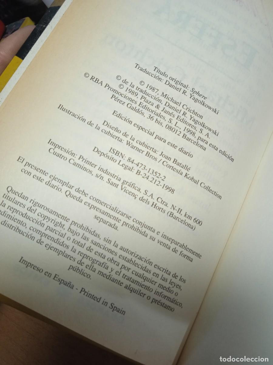 Libros de segunda mano: Libro Esfera | Michael Crichton | 1998 - Foto 4
