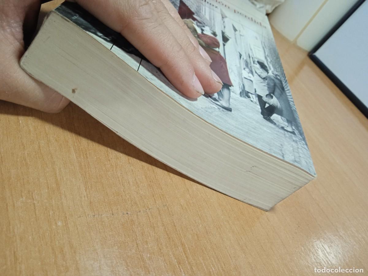 Libros de segunda mano: Libro La estaci&oacute;n perdida | Use lahoz | 2010 - Foto 3