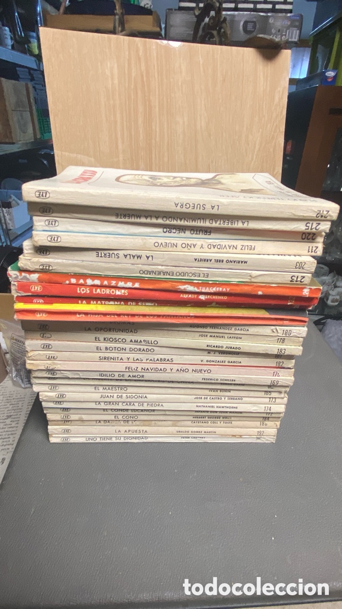 Libros de segunda mano: &iexcl;Gran Colecci&oacute;n de Libros Disponibles! De la hora XXV