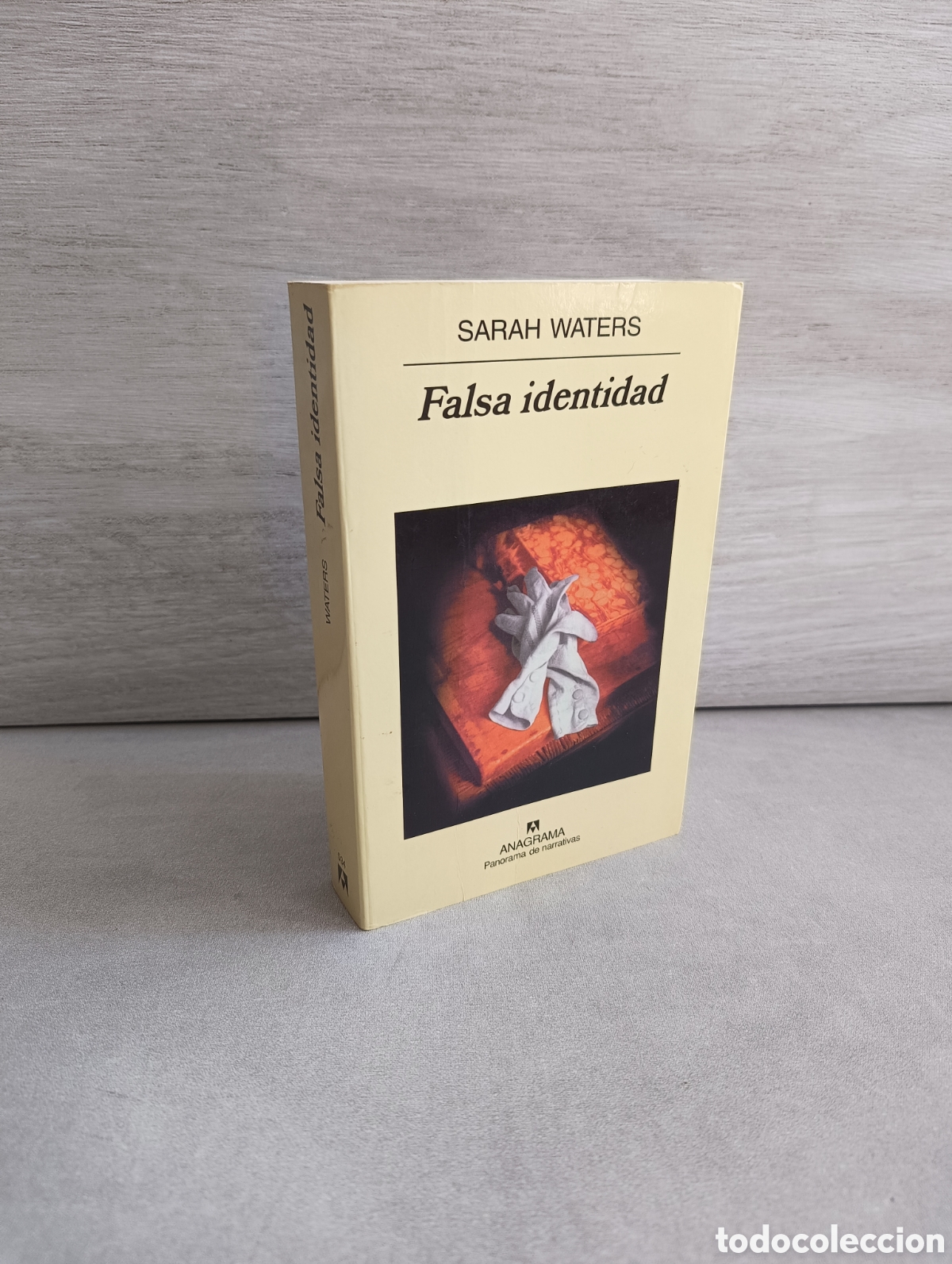 Second hand books: FALSA IDENTIDAD. SARAH WATERS. EDITORIAL ANAGRAMA