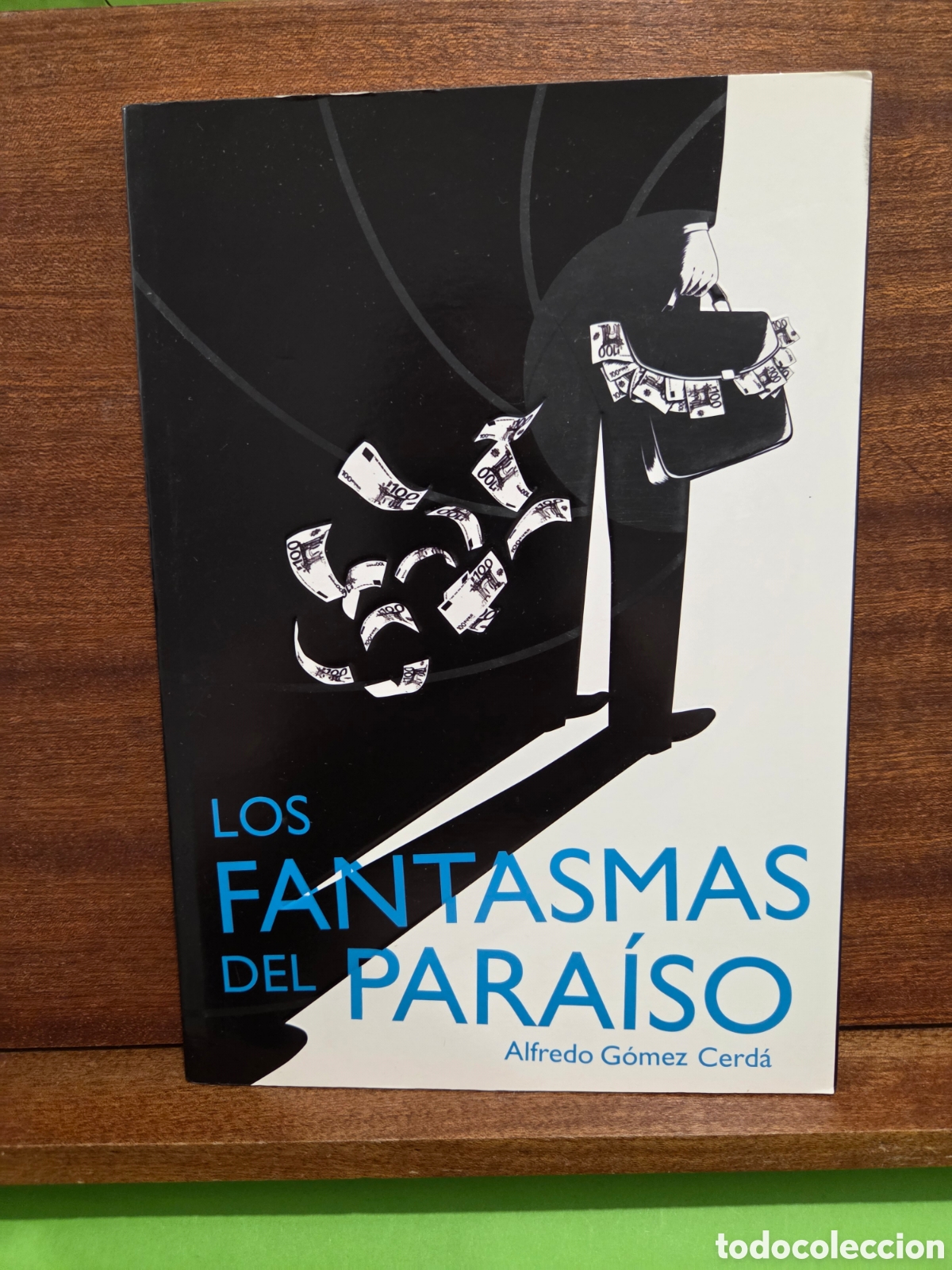 Libros de segunda mano: &rdquo;&rdquo;LOS FANTASMAS DEL PARAISO&rdquo;&rdquo;...ALFREDO GOMEZ CERD&Agrave;...SM...2015...