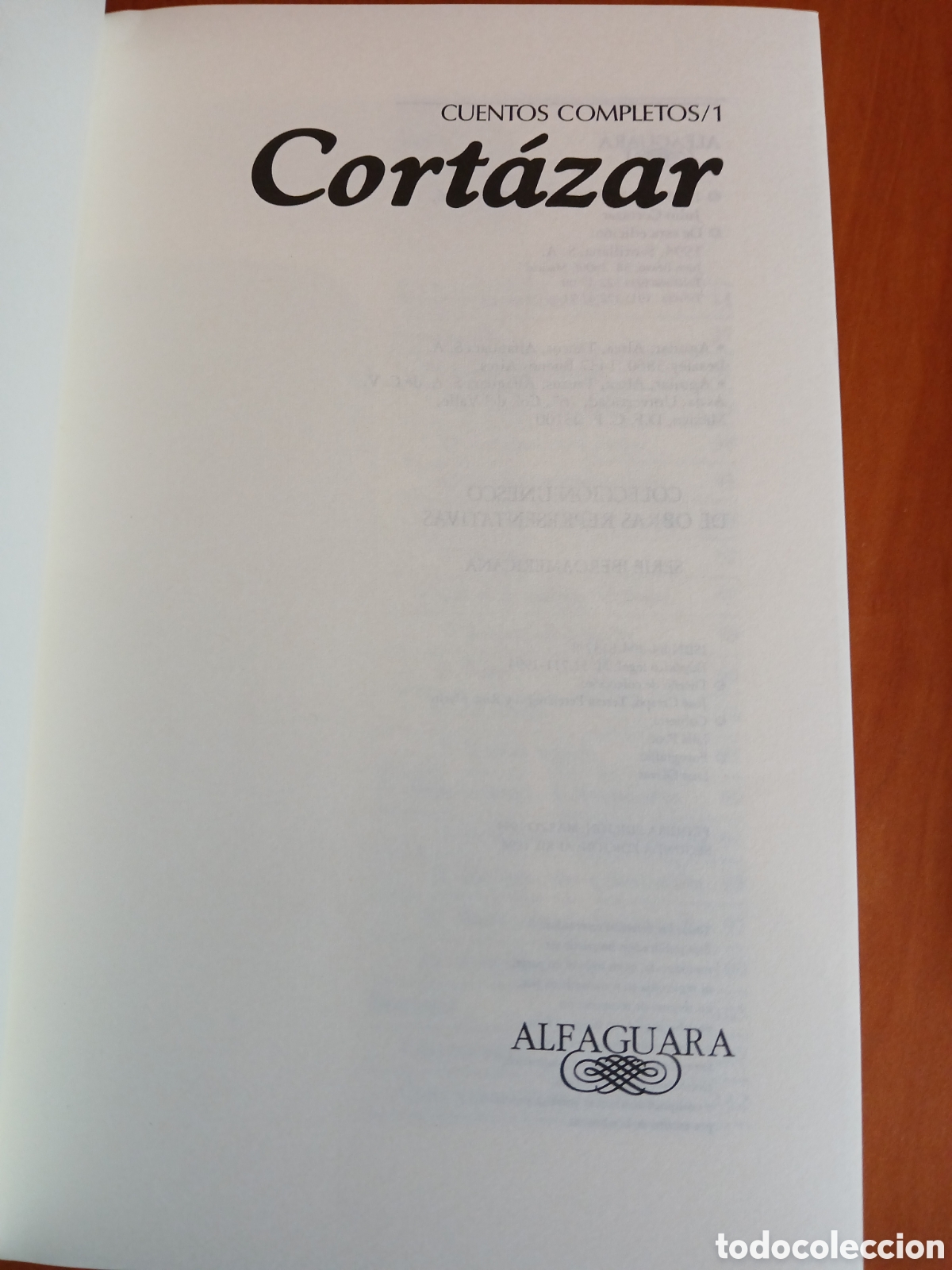 Libros de segunda mano: Cuentos Completos. Cort&aacute;zar. 2 tomos, Completa. - Foto 3