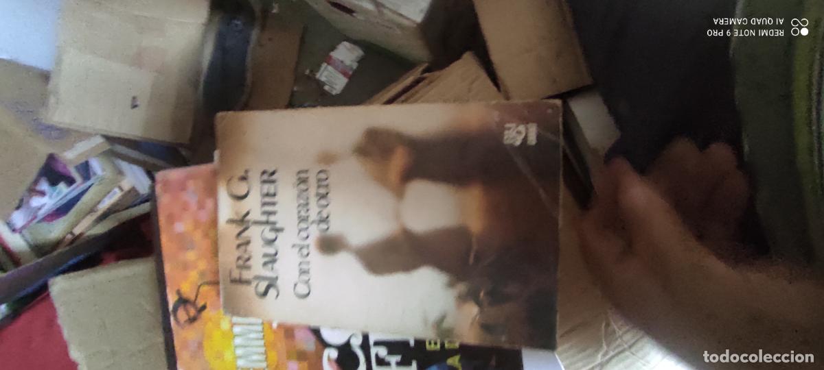 Libros de segunda mano: Slaughter, Con el coraz&oacute;n de otro