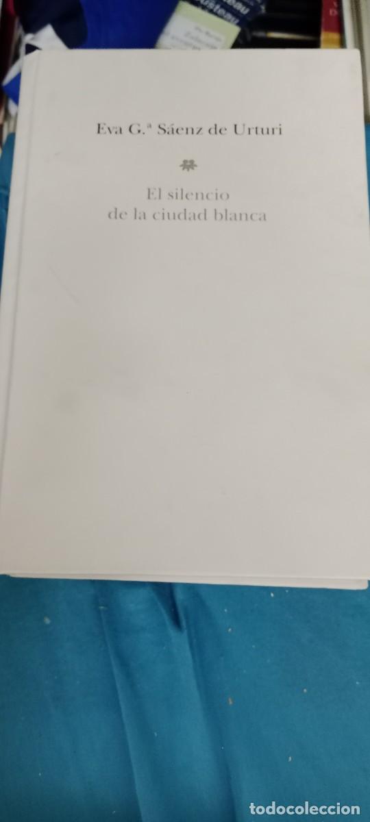 Libros de segunda mano: EL SILENCIO DE LA CIUDAD BLANCA / RUBEN BUREN LIBRO GG-RM