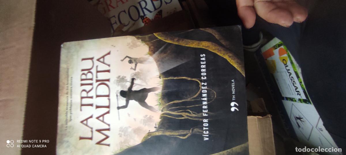 Libros de segunda mano: VICTOR FERNANDEZ CORREAS. LA TRIBU MALDITA. TEMAS DE HOY