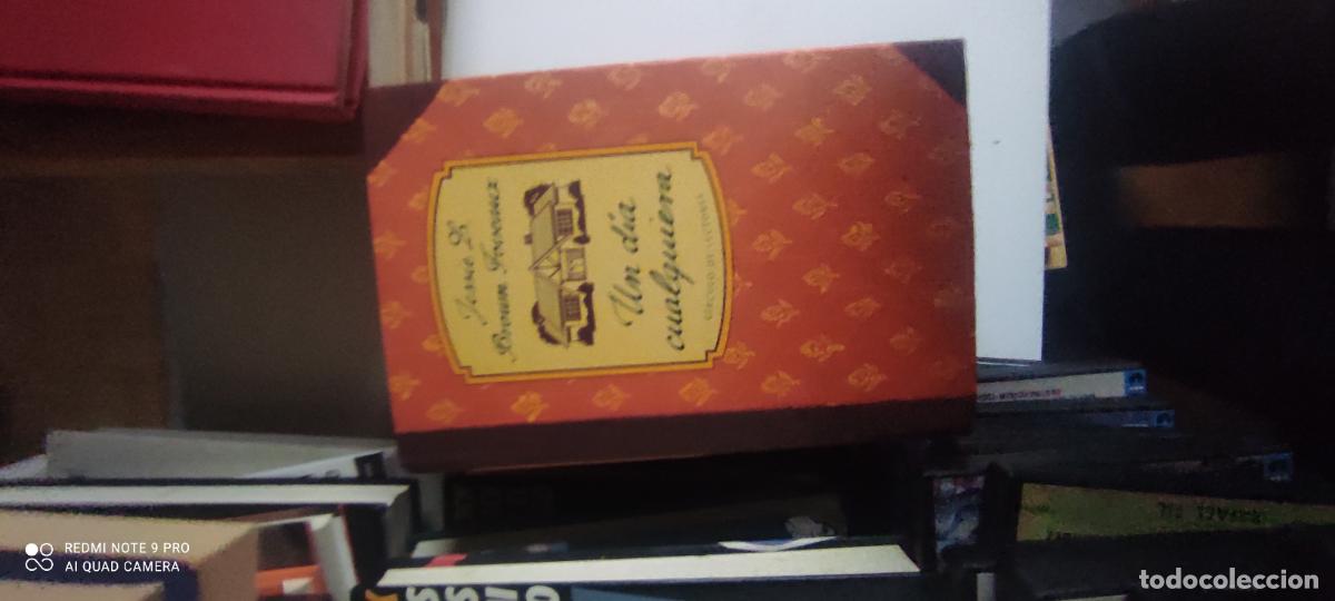 Libros de segunda mano: Un d&iacute;a cualquiera - Foveaux, Jessie Lee Brown