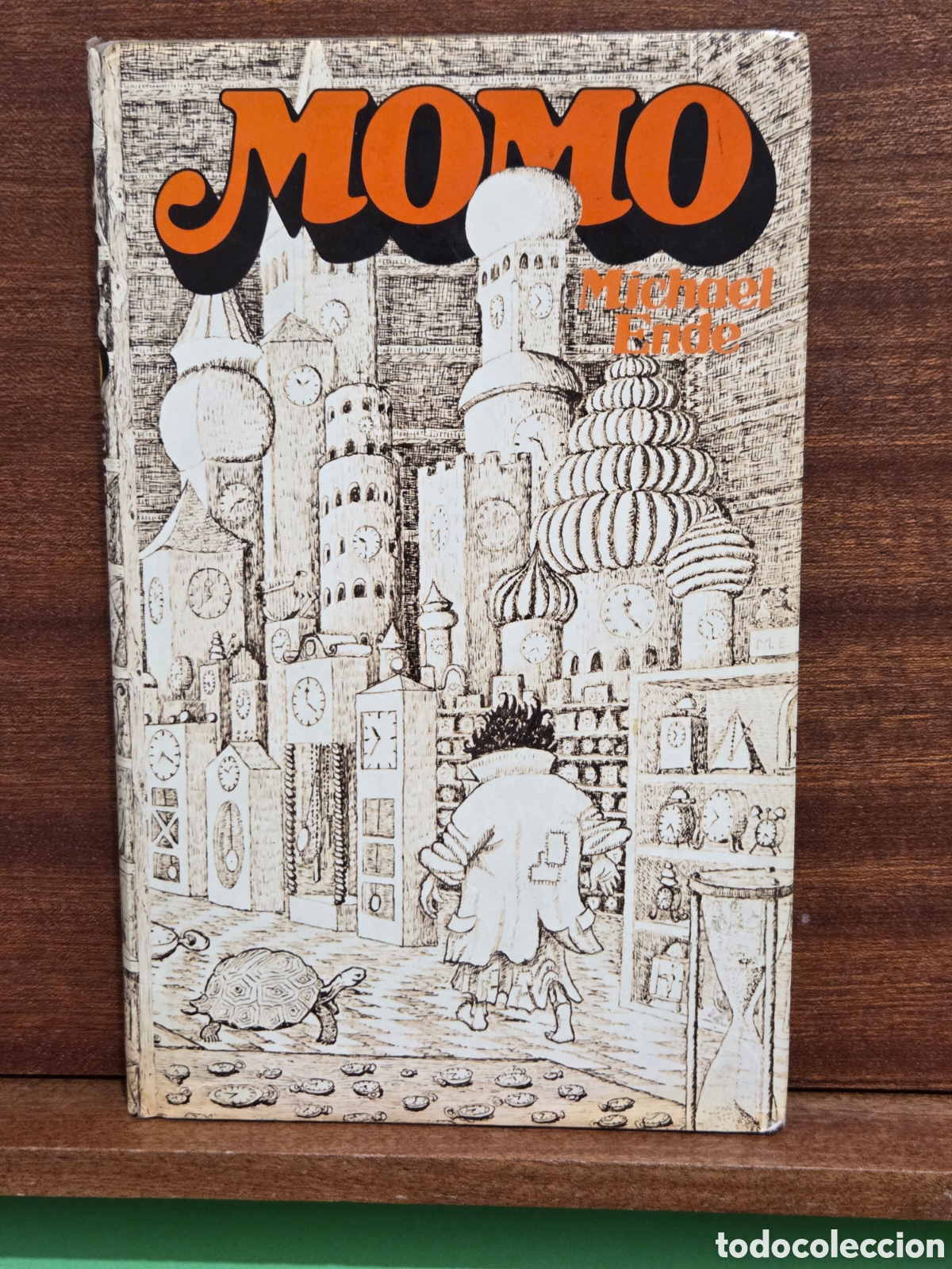 Libros de segunda mano: MICHAEL ENDE...&rdquo;&rdquo;MOMO&rdquo;&rdquo;...PREMIO ALEM&Agrave;N AL LIBRO JUVENIL 1974...CIRCULO DE LECTORES...1987...