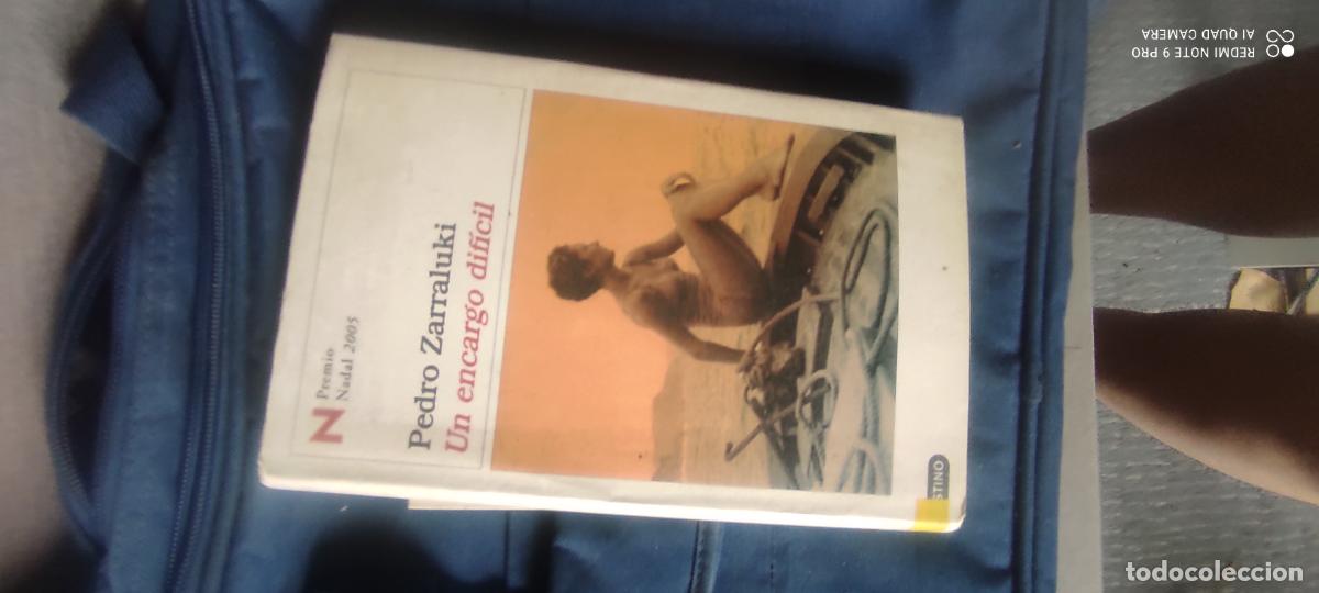 Libros de segunda mano: Un encargo dif&iacute;cil - Zarraluki, Pedro