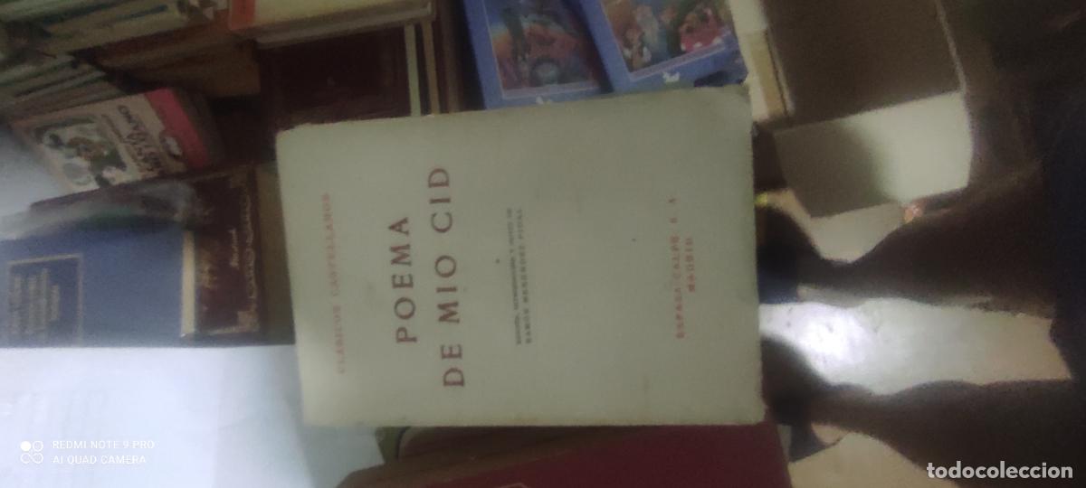 Libros de segunda mano: POEMA DEL MIO CID - CL&Aacute;SICOS CASTELLANOS.